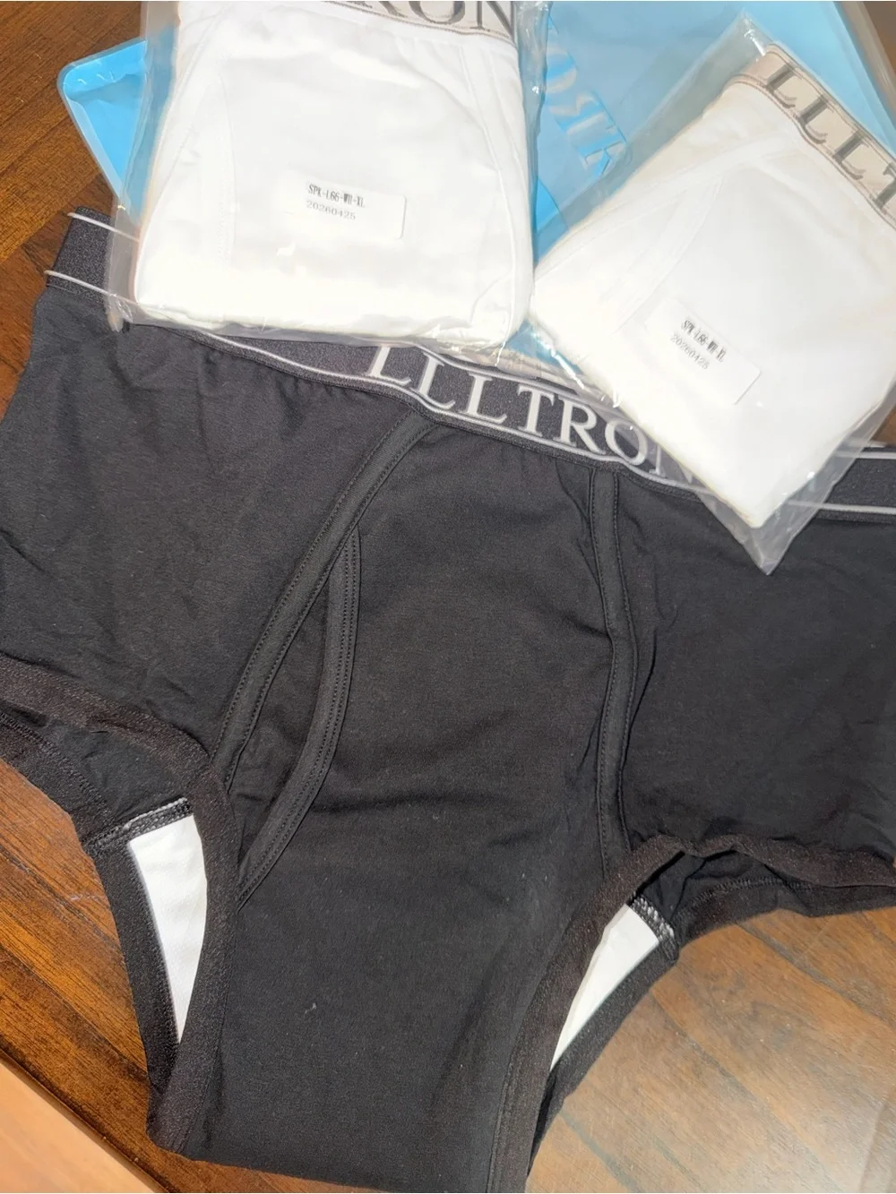 Men's White Cotton-Blend Briefs - 3 Pack